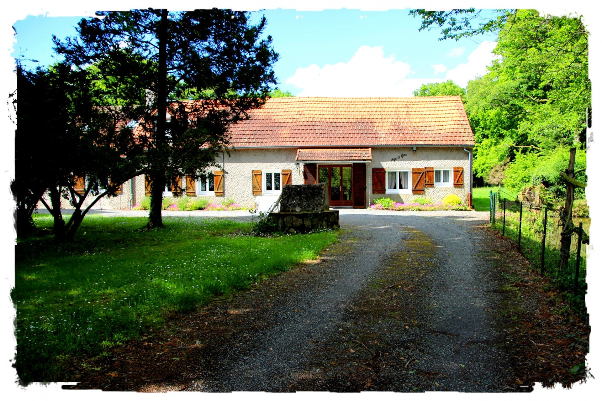 L'entrée de la longère